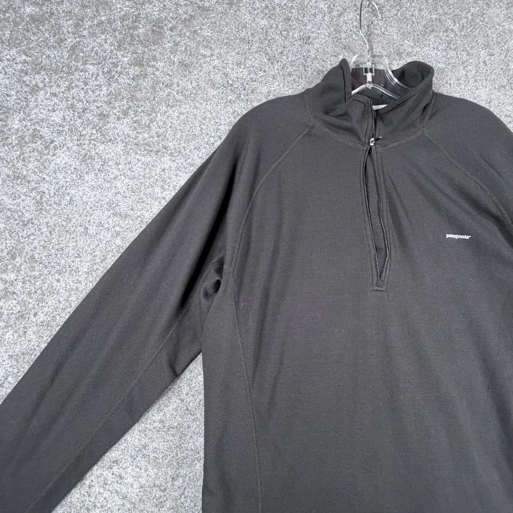 Patagonia Activewear Top Mens XL Black Capilene 3 Thermal Lightweight Zip-Neck‎